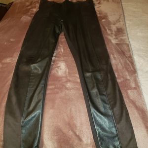 Sold!! Nygard S/P brown front panel slims leggings